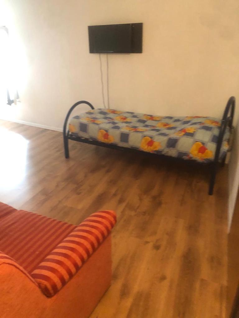 Lovely 1 Room Bedroom Loft, 20 Mins To Bgy Airport Pradalunga Exteriér fotografie